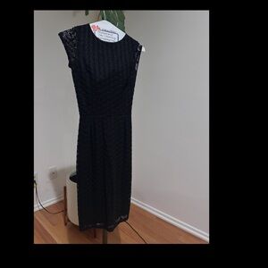 love...ady Black Lace Midi Dress